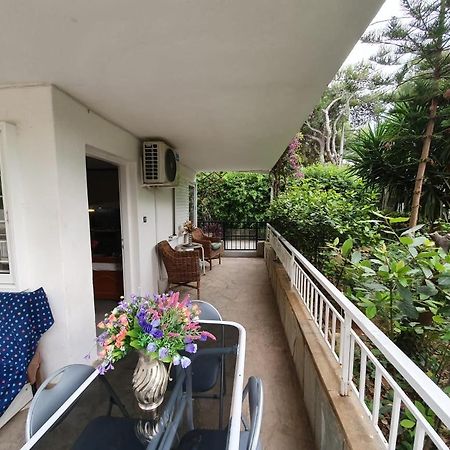 Sea & City Mary'S Residence เอเธนส์ ภายนอก รูปภาพ