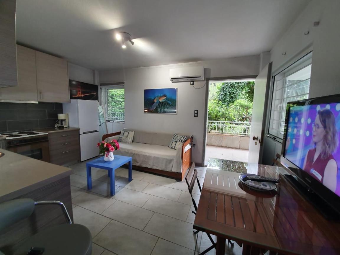 Sea & City Mary'S Residence เอเธนส์ ภายนอก รูปภาพ